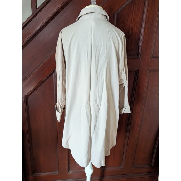 R&M Richards Beige Button-Up Blouse 14W W/ Decorative Pearl Button & Lace Trim - Picture 2 of 9